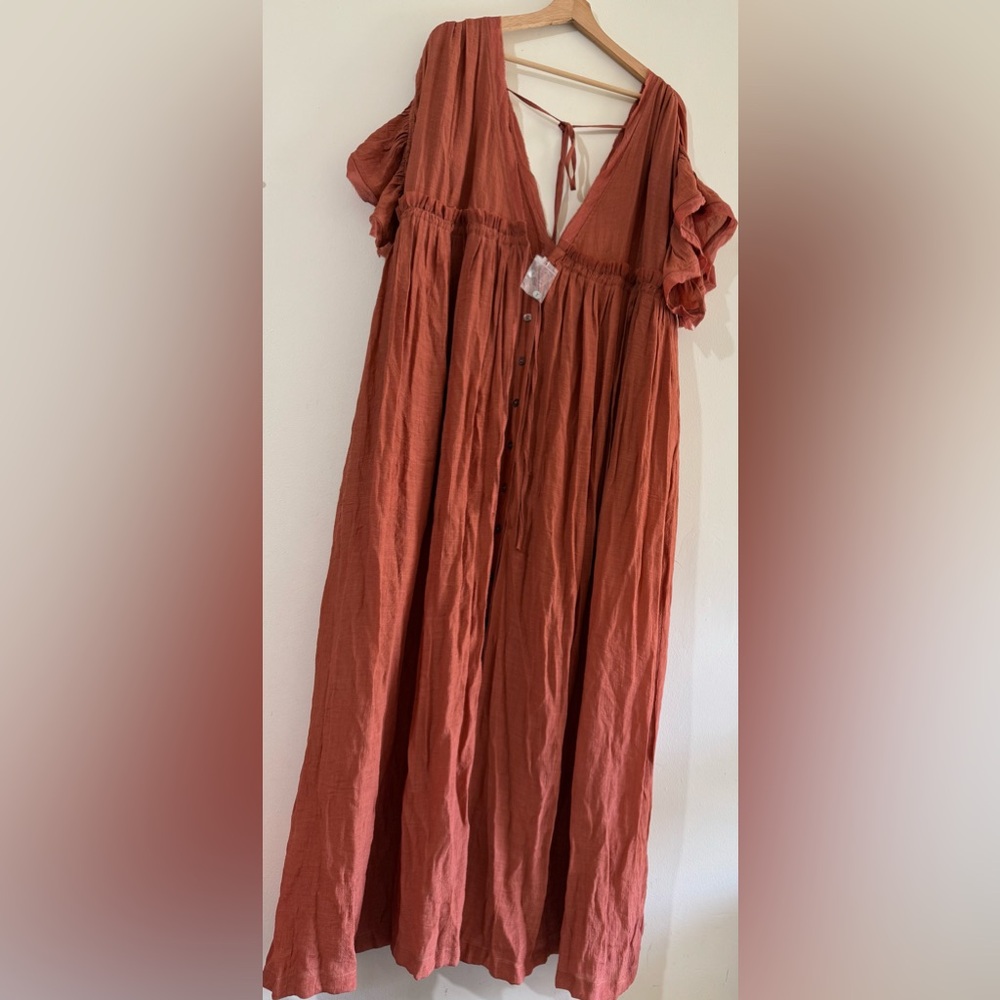 Flawless V‑Neck Terracotta Maxi Dress with Tie Back - Picture 2 of 5